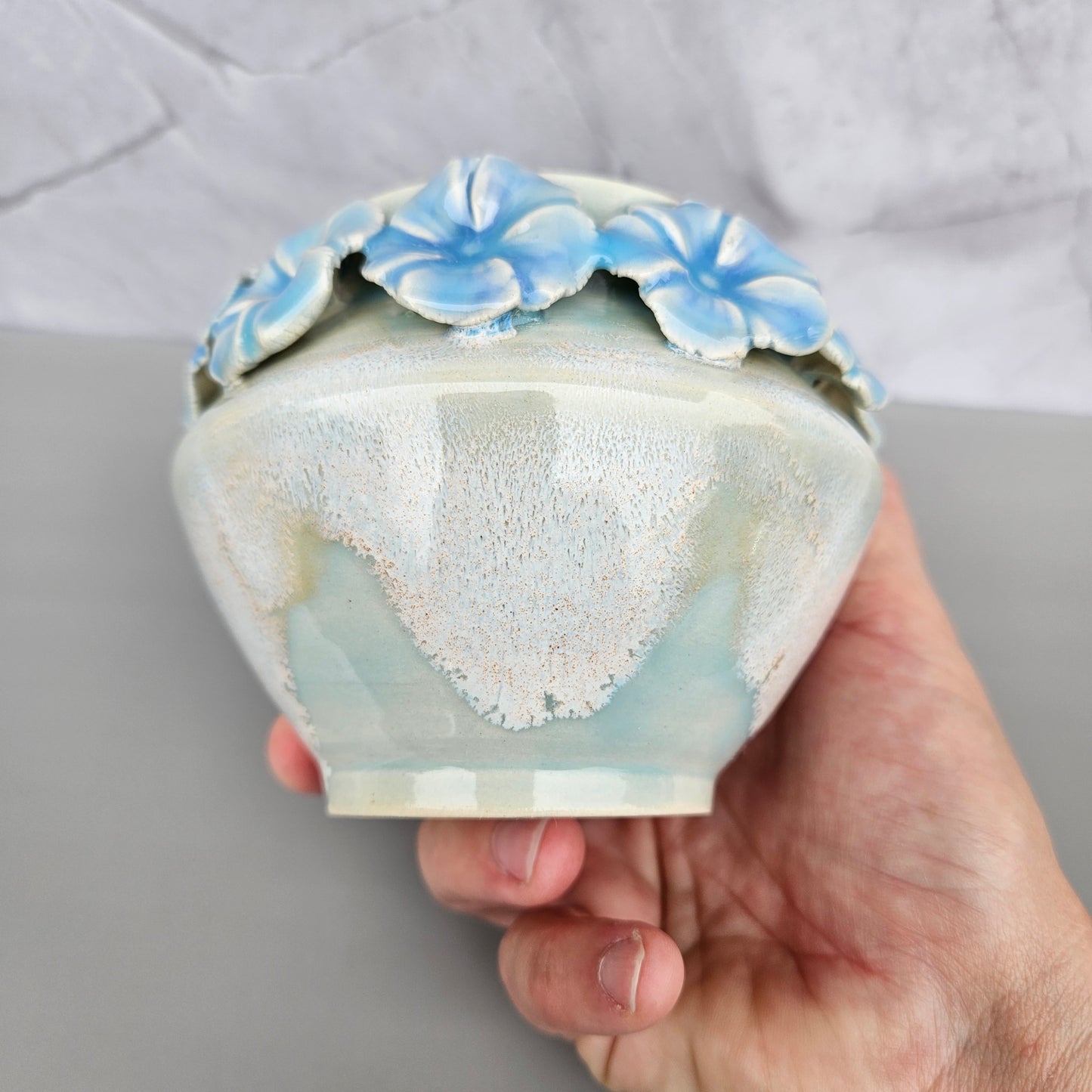 Light blue and white marbled mini-vase, 3 inches high