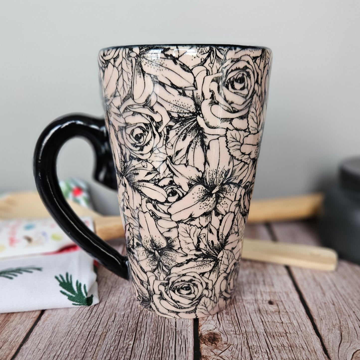 Pink 12 oz rose and lily mug