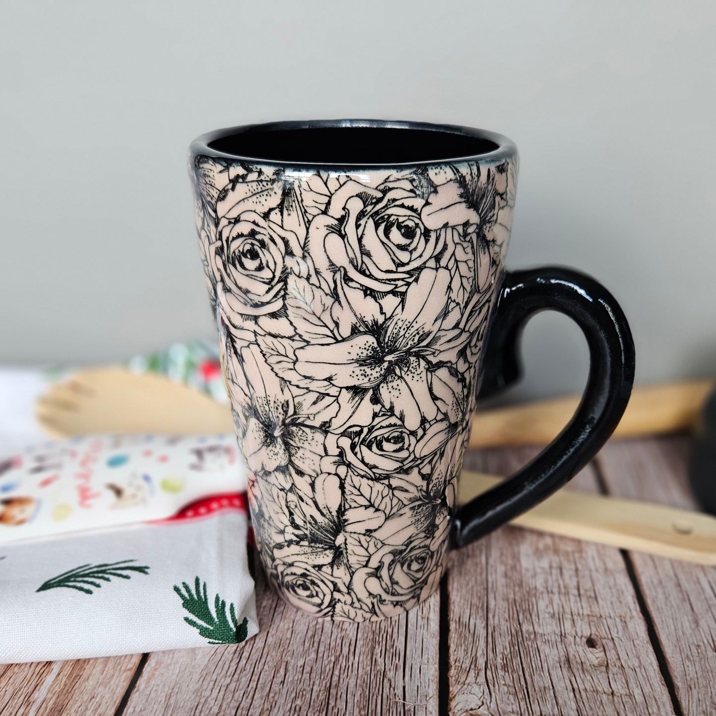 Pink 12 oz rose and lily mug