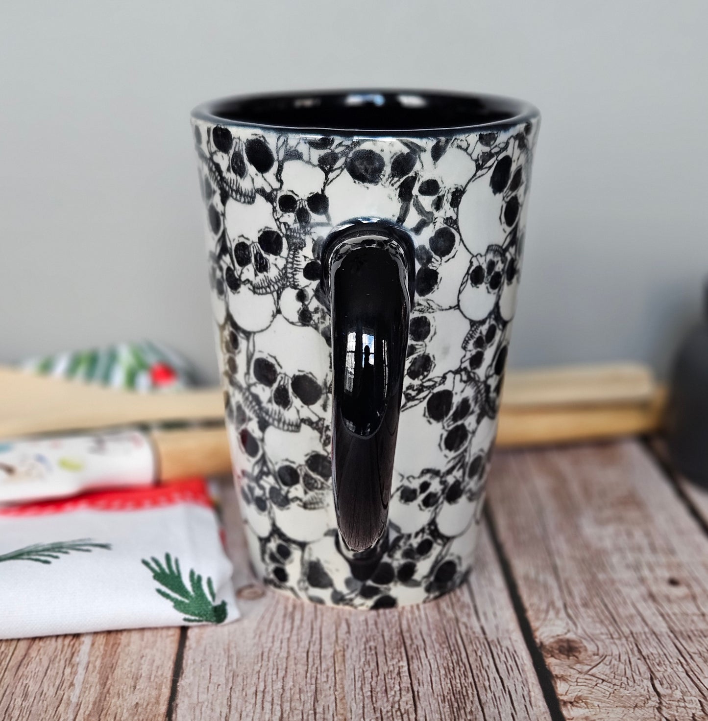 Black and White Skully Mug