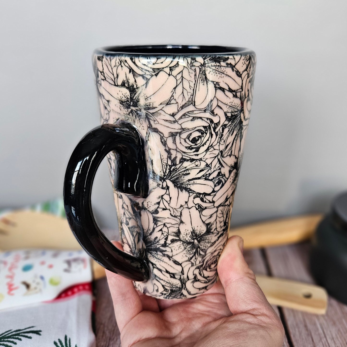 Pink 12 oz rose and lily mug