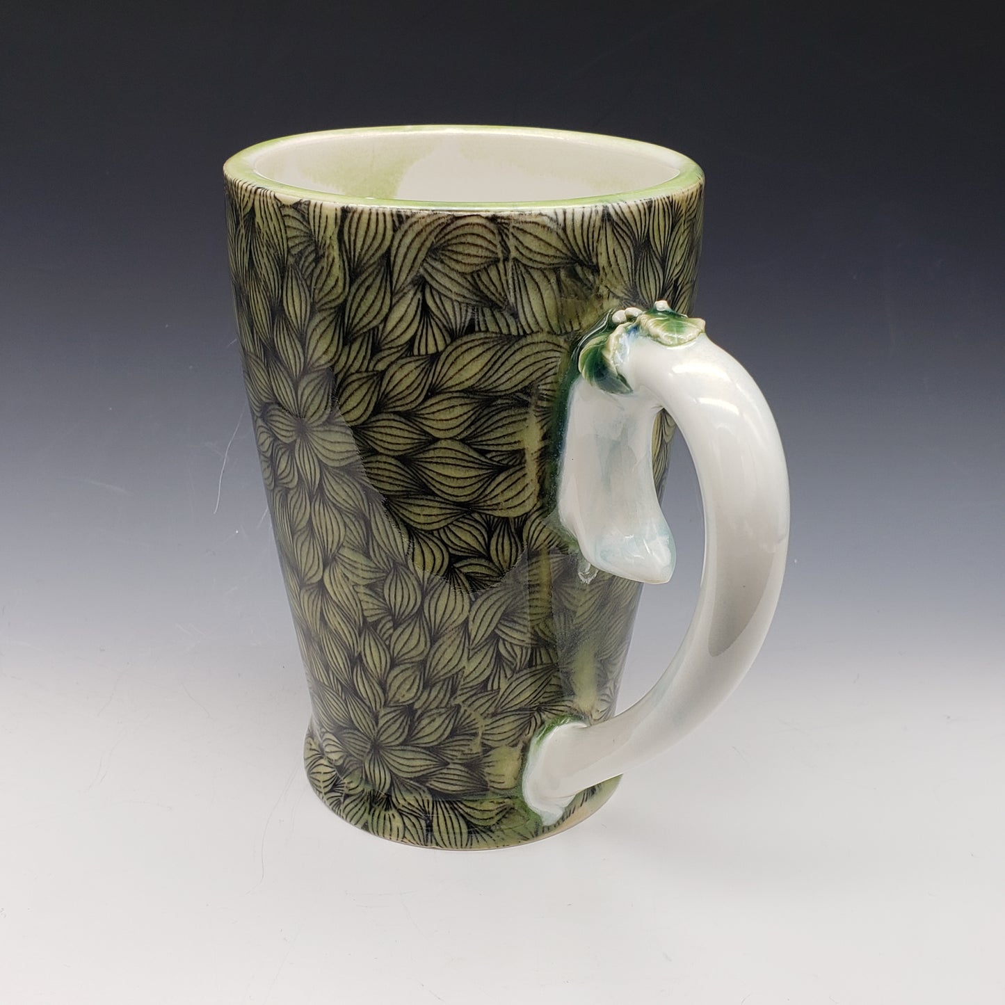 Green leaf mug
